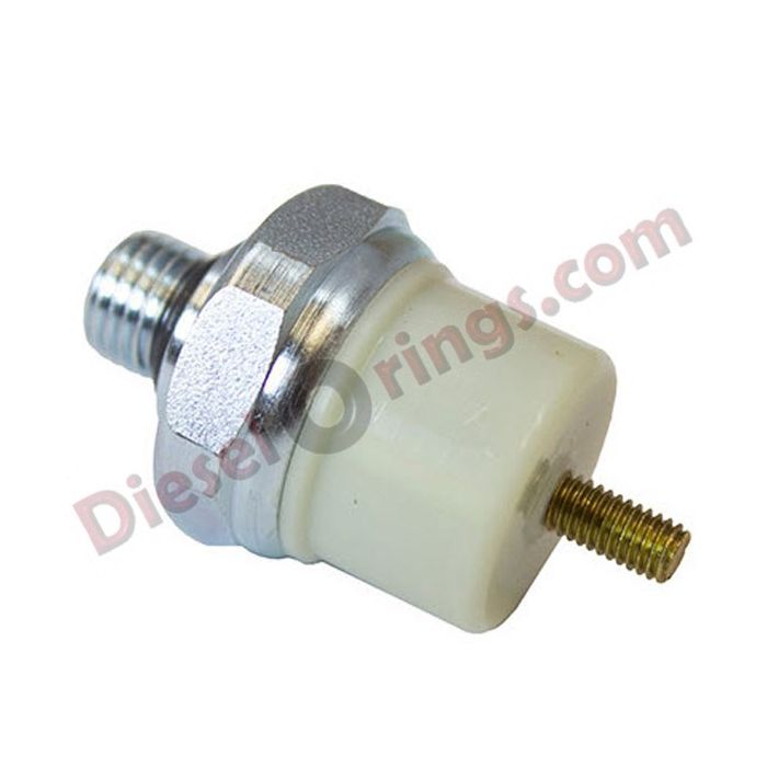 #18-004 1996-1997 OIL PRESSURE SENDER